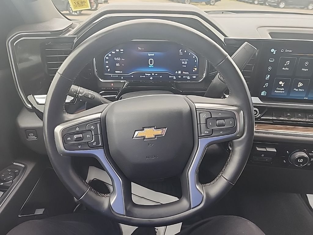 Used 2023 Gray Chevrolet LT image 15