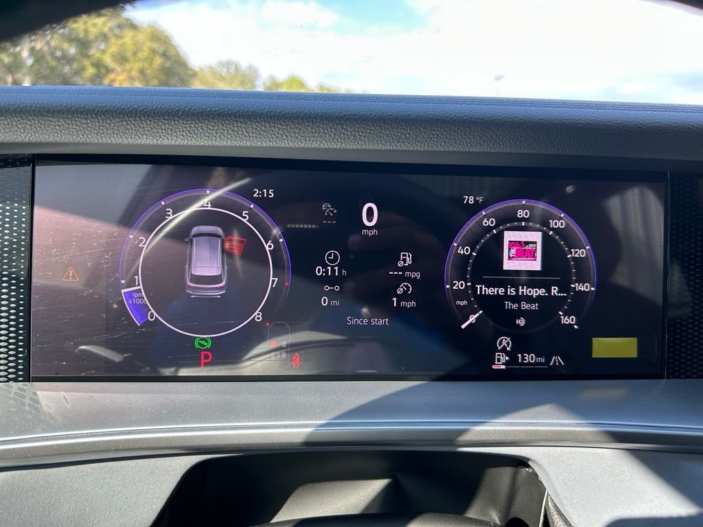 New 2026 White/off-white Volkswagen 2.0T SE R-Line Black image 22
