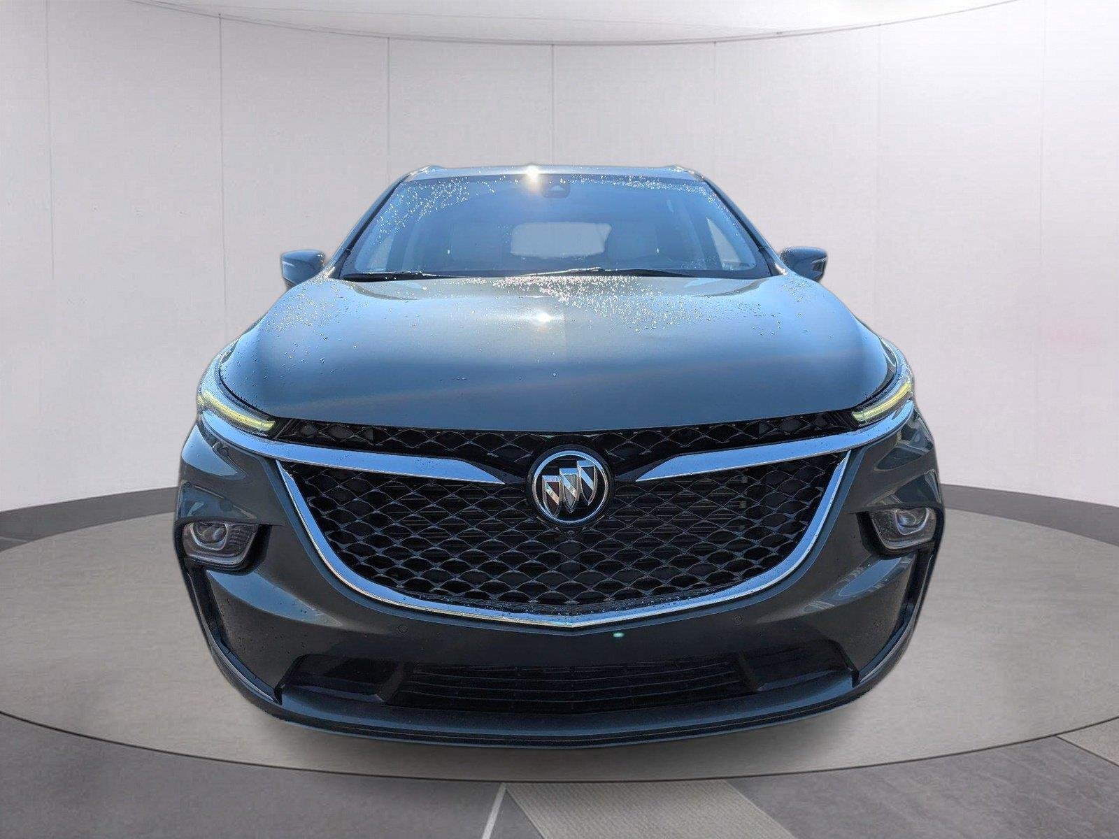 Used 2022 SAGE METALLIC Buick Avenir image 10