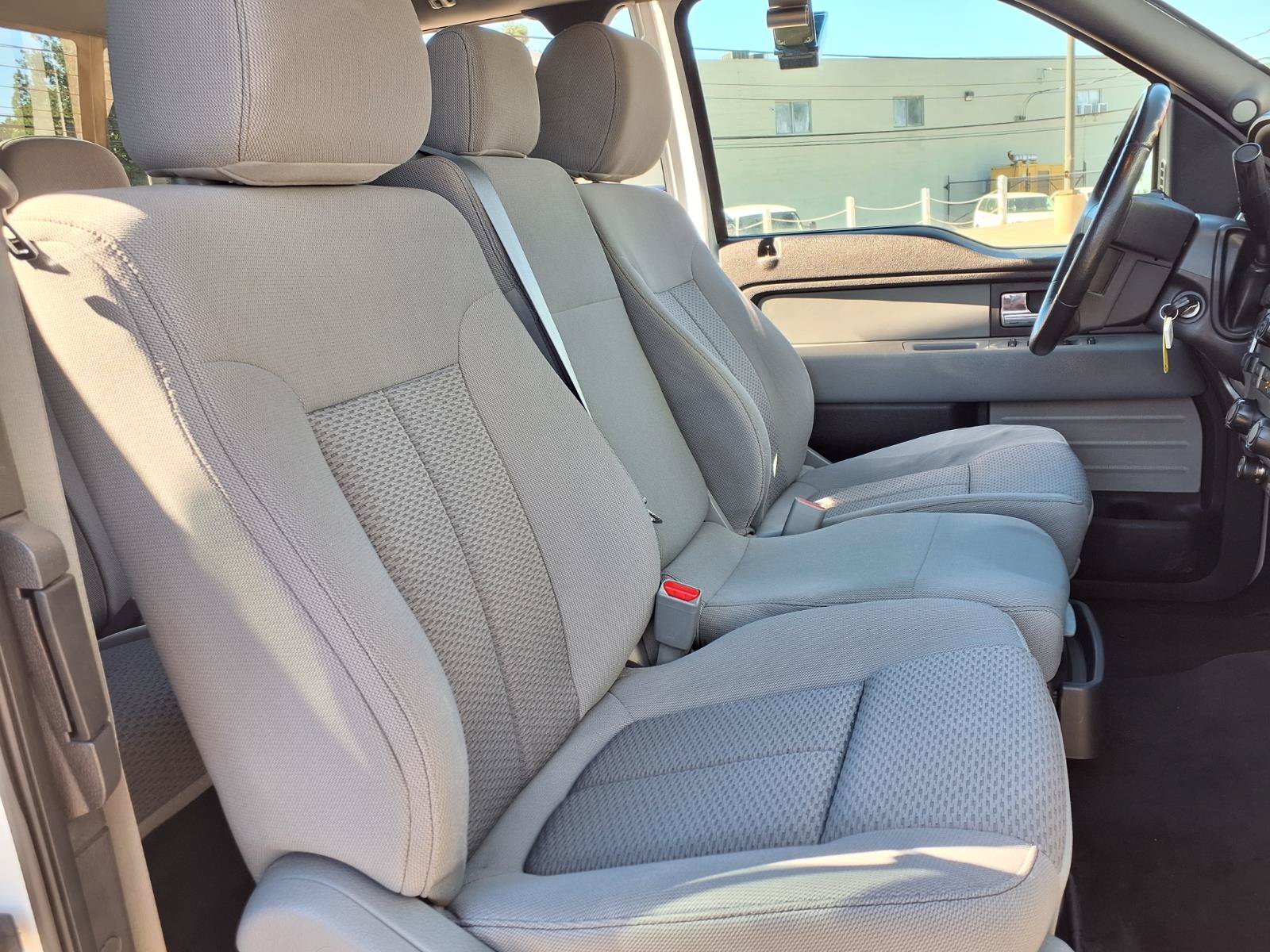 Used 2012 Oxford White Ford XL image 7