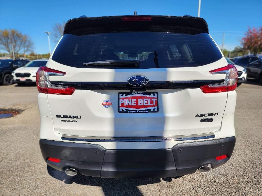 Used 2025 Crystal White Pearl Subaru Onyx Edition Touring image 12