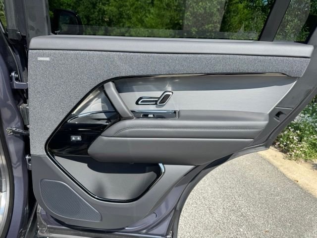 New 2026 Varesine Blue Land Rover SE image 15