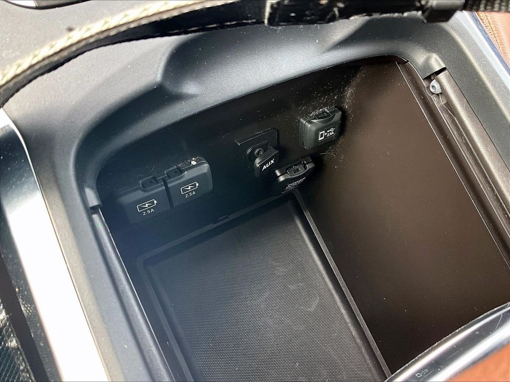 Used 2019 White Acura 3.5L Technology Package image 27