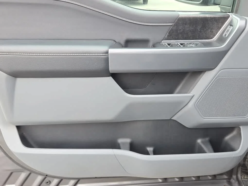 Certified Used 2023 Carbonized Gray Ford XLT image 9