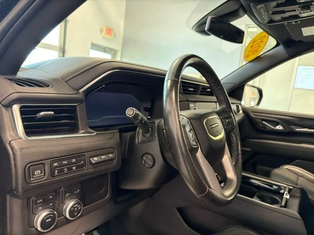 Used 2022 Black GMC Denali image 28