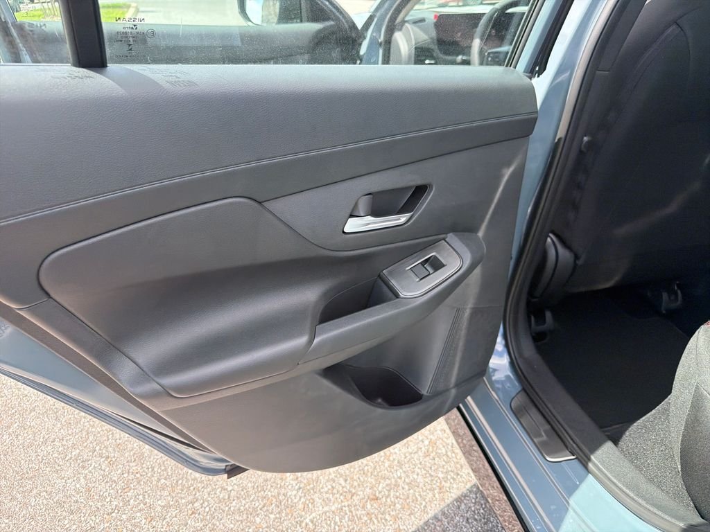 New 2026 Nissan Sentra SR 4D Sedan