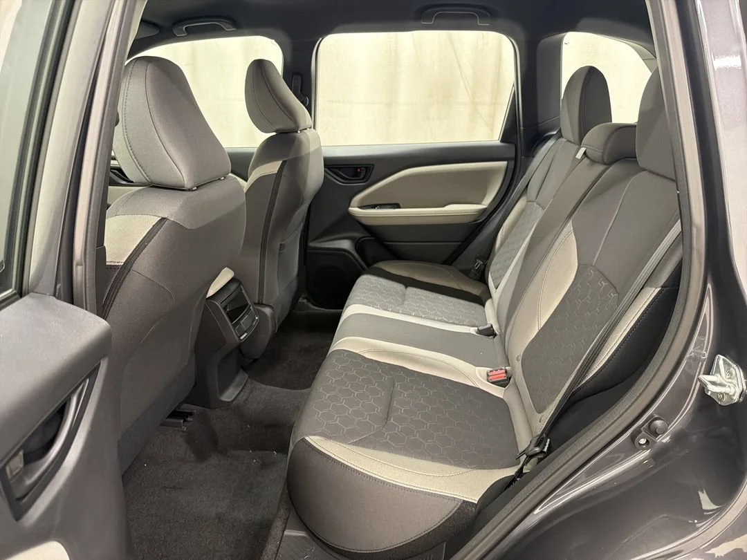 New 2026 MAGNETITE GRAY METALLIC Subaru BASE image 18