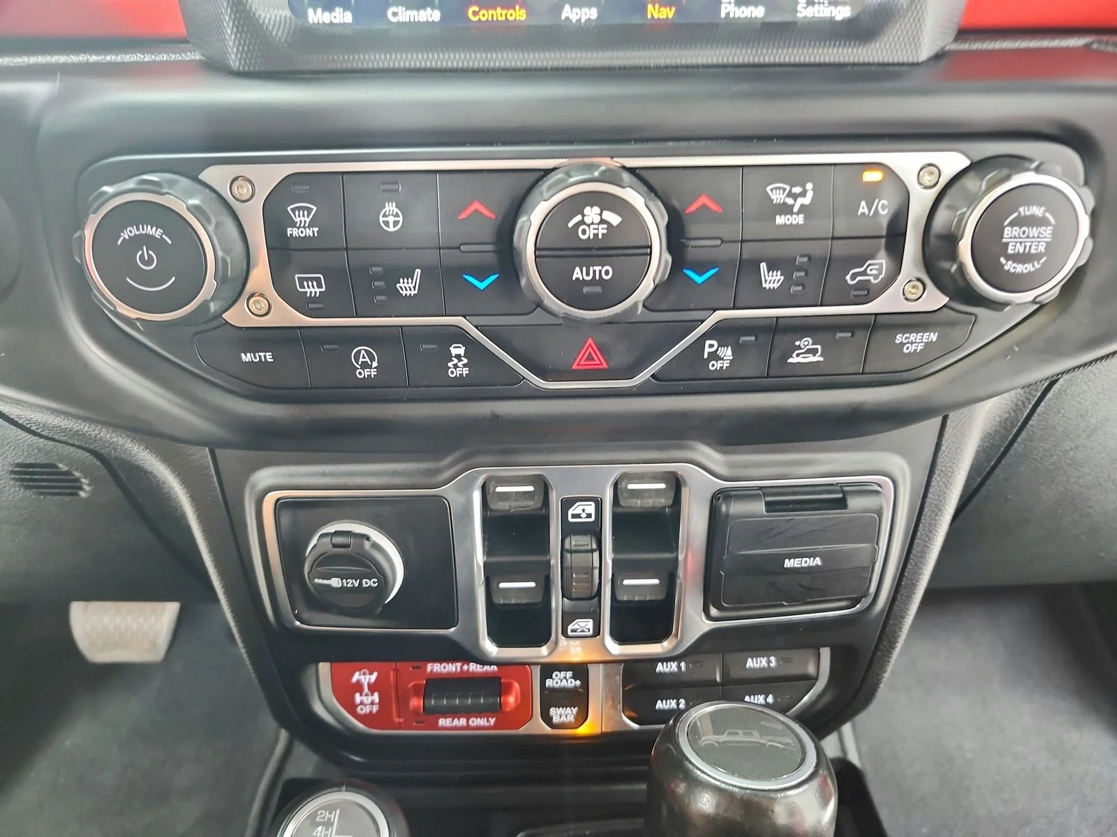 Used 2020 Firecracker Red Clearcoat Jeep Rubicon image 28