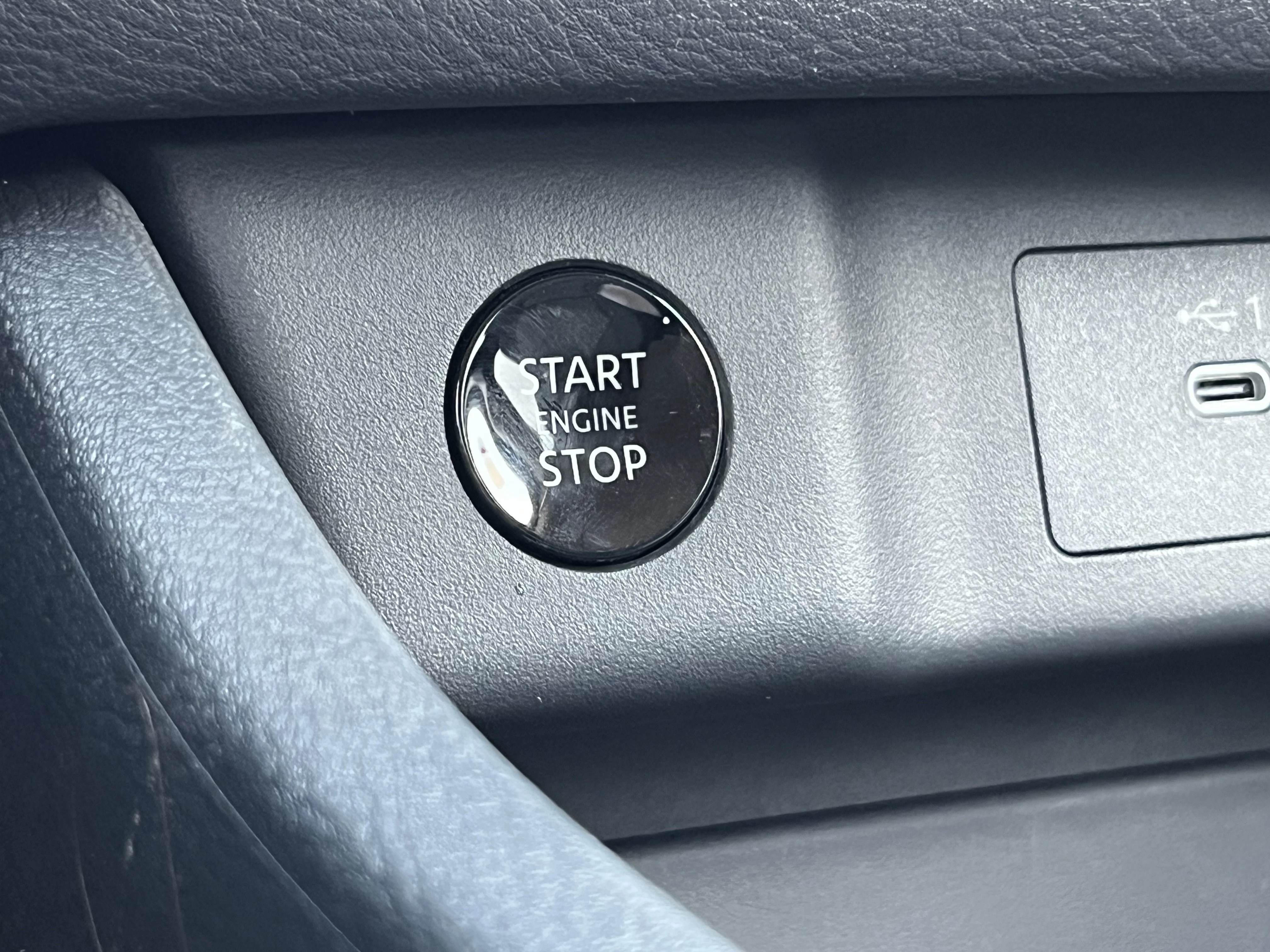 New 2026 Boulder Gray Pearl Nissan SV image 35