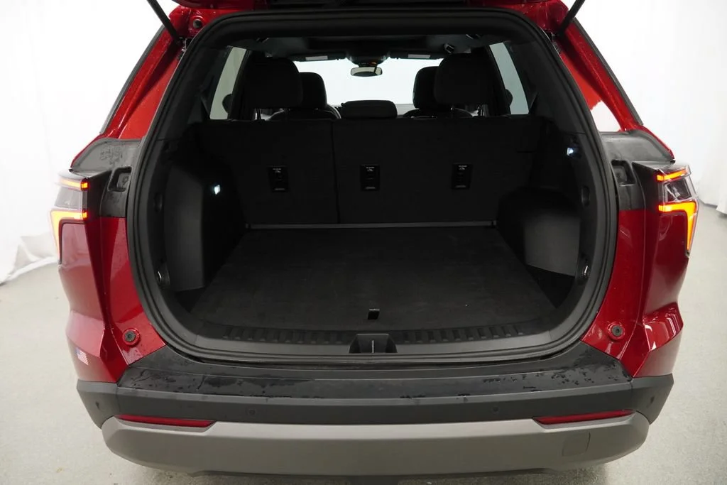 New 2025 Radiant Red Tintcoat Chevrolet LT image 23