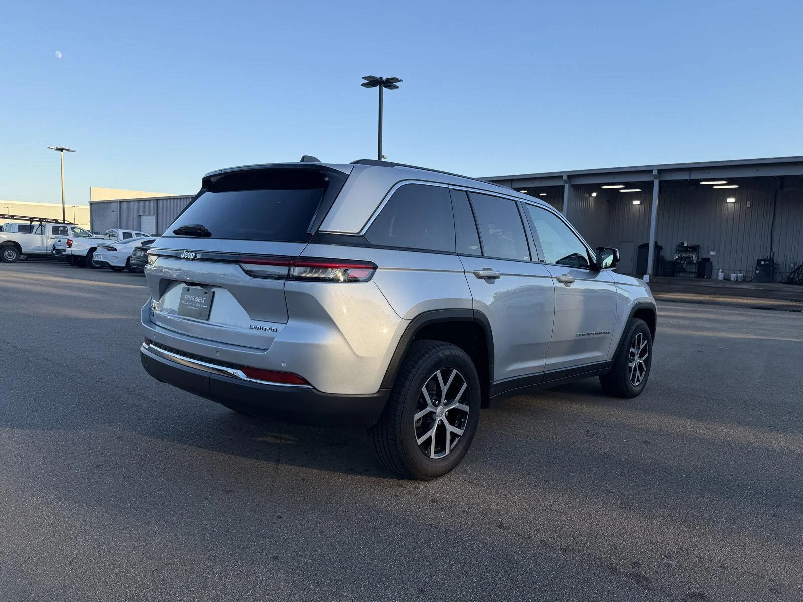 Used 2024 Silver Zynith Jeep Limited image 6