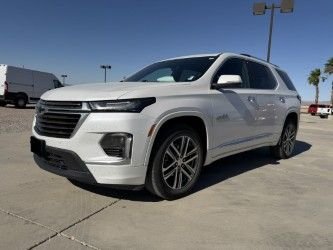 2023 Chevrolet Traverse AWD High Country's photo