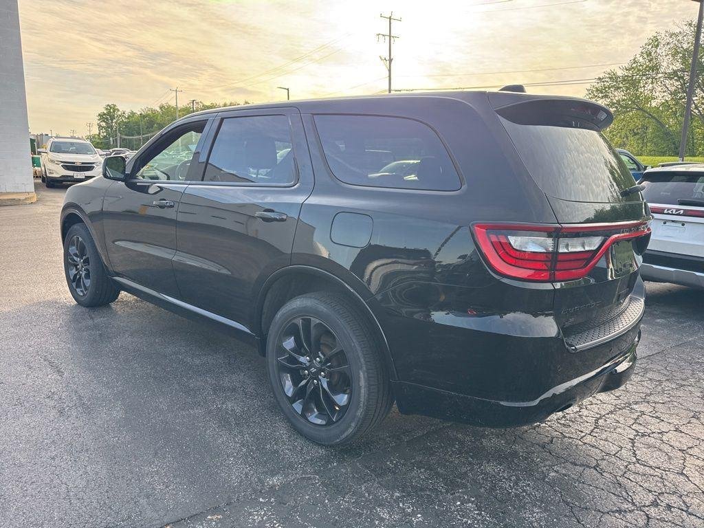Used 2022 Black Clearcoat Dodge SXT image 9