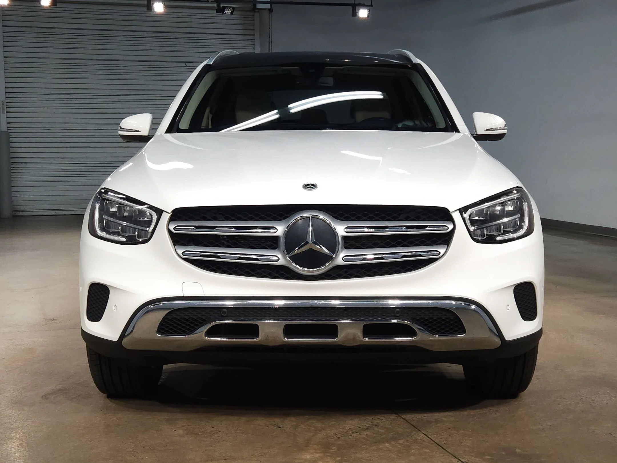 Used 2021 Polar White Mercedes-Benz GLC 300 image 2