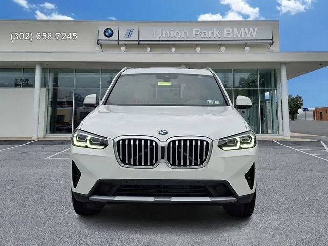 Certified Used 2024 Alpine White BMW xDrive30i image 2