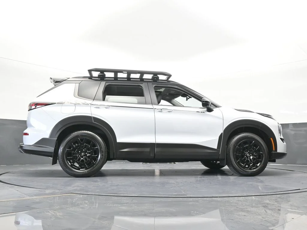 New 2026  Mitsubishi Trail Edition image 64