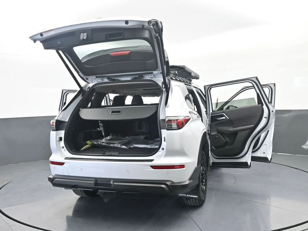New 2026  Mitsubishi Trail Edition image 77