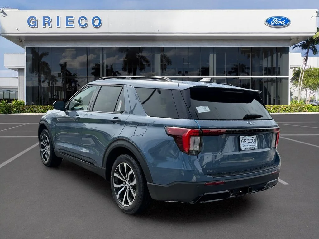 New 2026 Vapor Blue Metallic Ford ST-Line image 5
