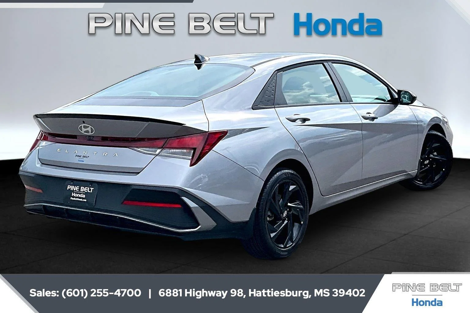 Used 2026 Fluid Metal Hyundai SEL Sport image 11