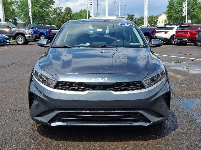 Certified Used 2022 Gravity Gray Kia LXS image 2