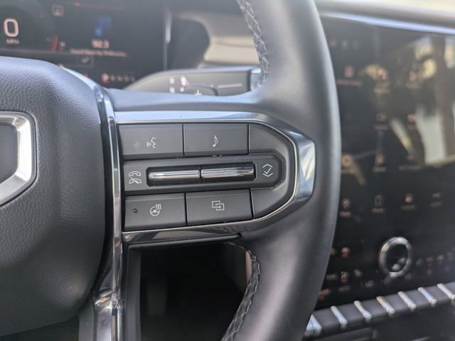 Used 2025 Sterling Metallic GMC Elevation image 30