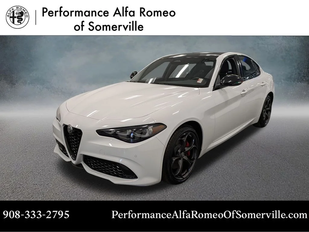 2025 Alfa Romeo Giulia Tributo Italiano AWD's photo