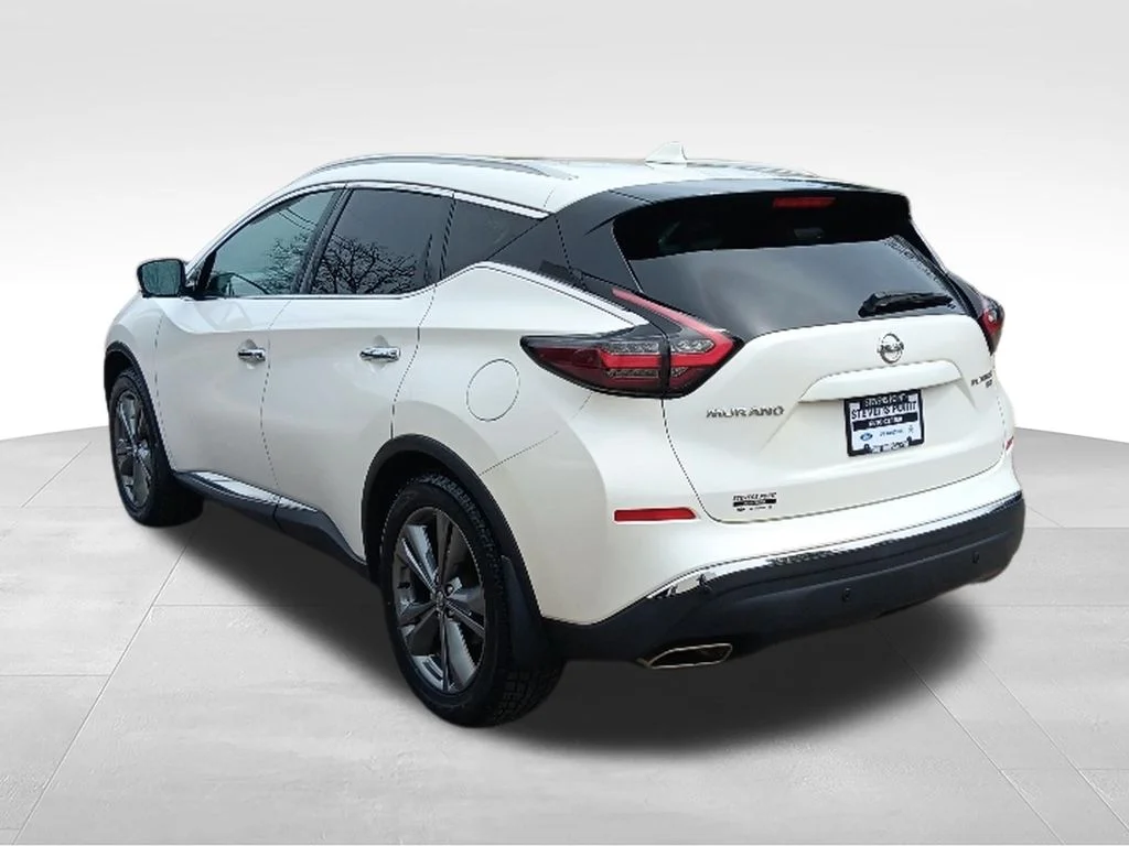 Used 2020 Pearl White Tricoat Nissan Platinum image 5