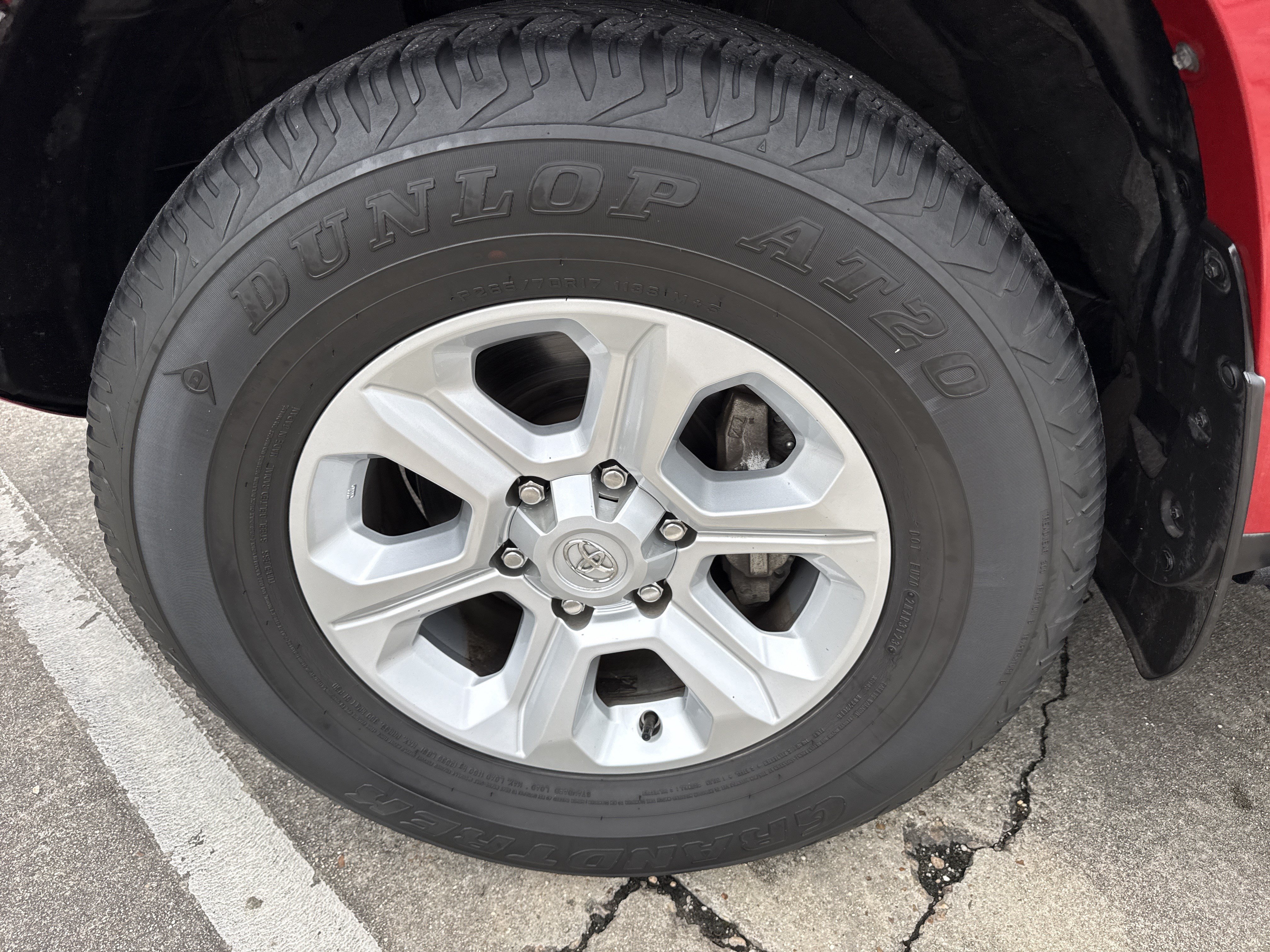 Used 2023  Toyota  image 10