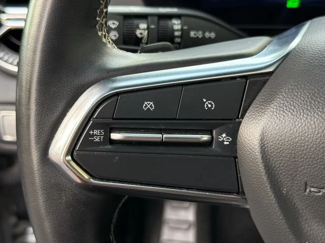 Used 2024 Sterling Gray Metallic Chevrolet LT image 25