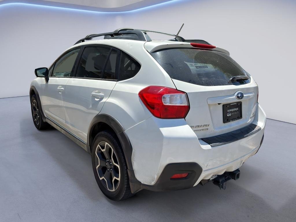 Used 2015 Crystal White Pearl Subaru Limited image 8