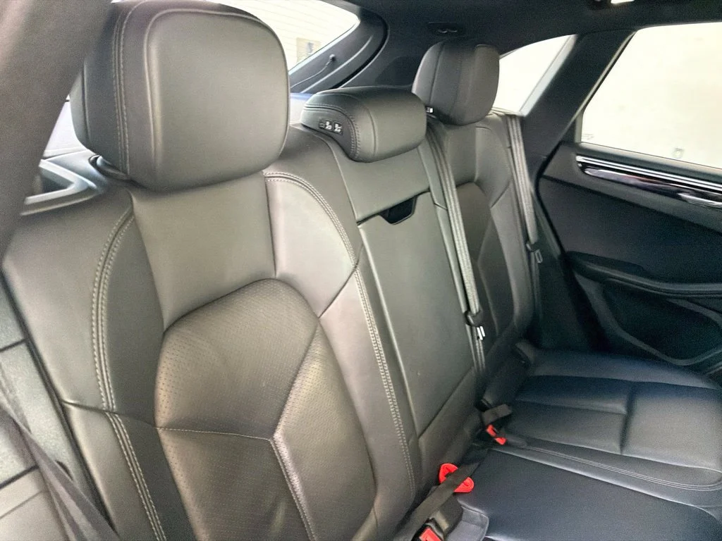 Used 2019 Black Porsche Base image 29