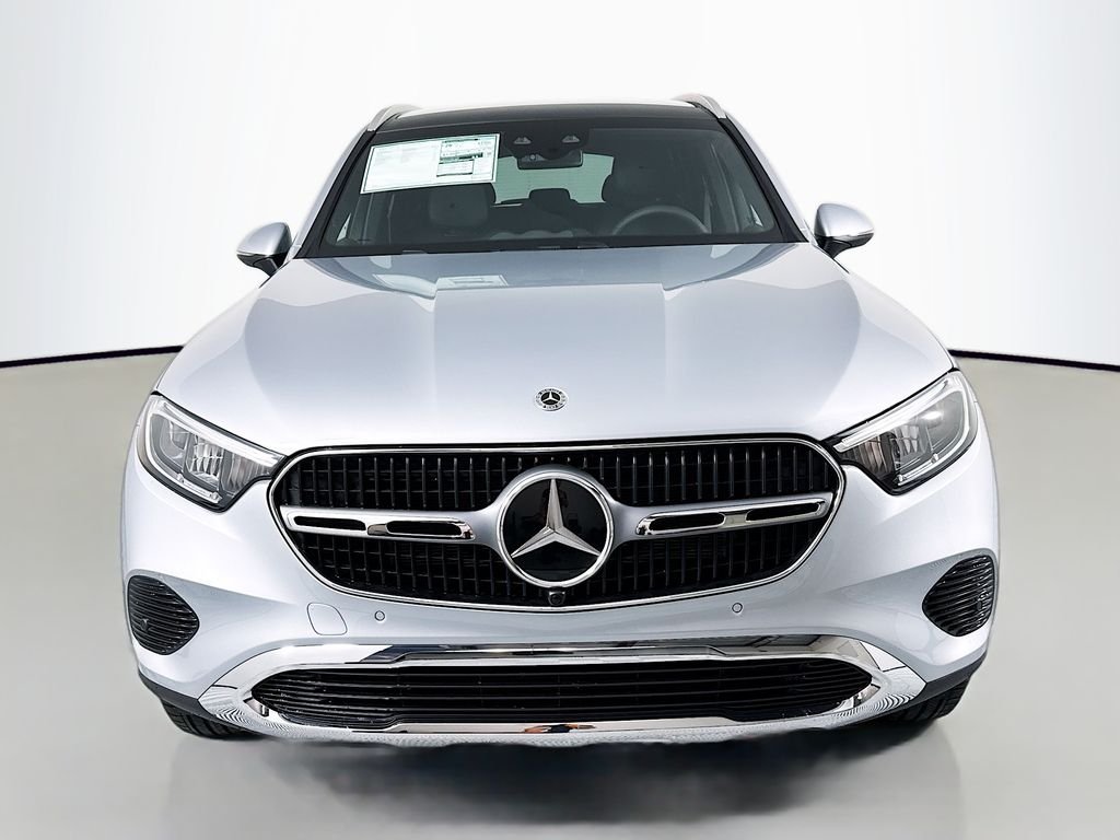 Used 2026 Silver Mercedes-Benz GLC 300 image 6