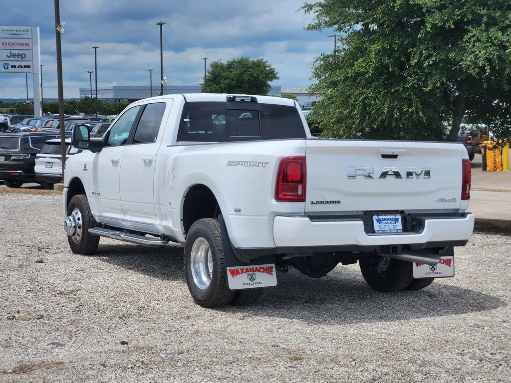 New 2026 Bright White Clear-Coat Exterior Paint RAM Laramie image 3