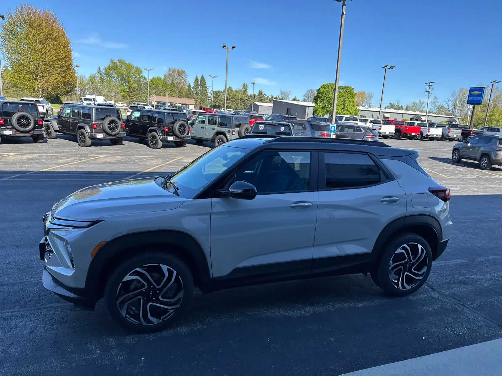 New 2026 White Sands Chevrolet RS image 10