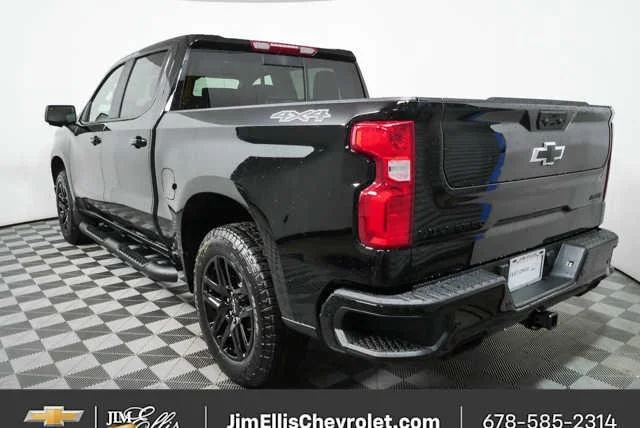 New 2026 Black Chevrolet RST image 29