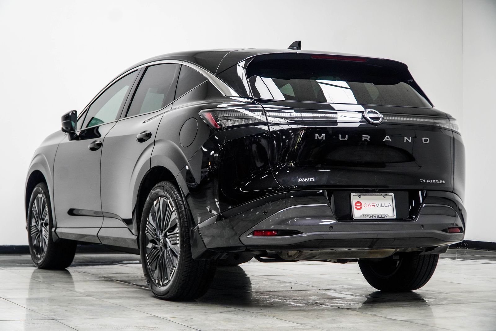 Used 2025 Black Nissan Platinum image 13