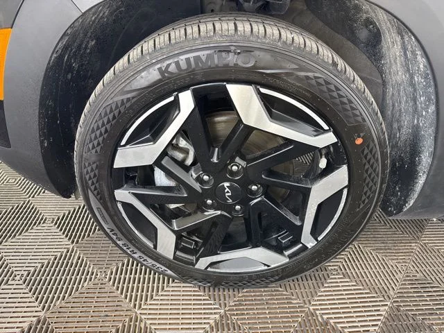Used 2024 Black Kia SX image 28