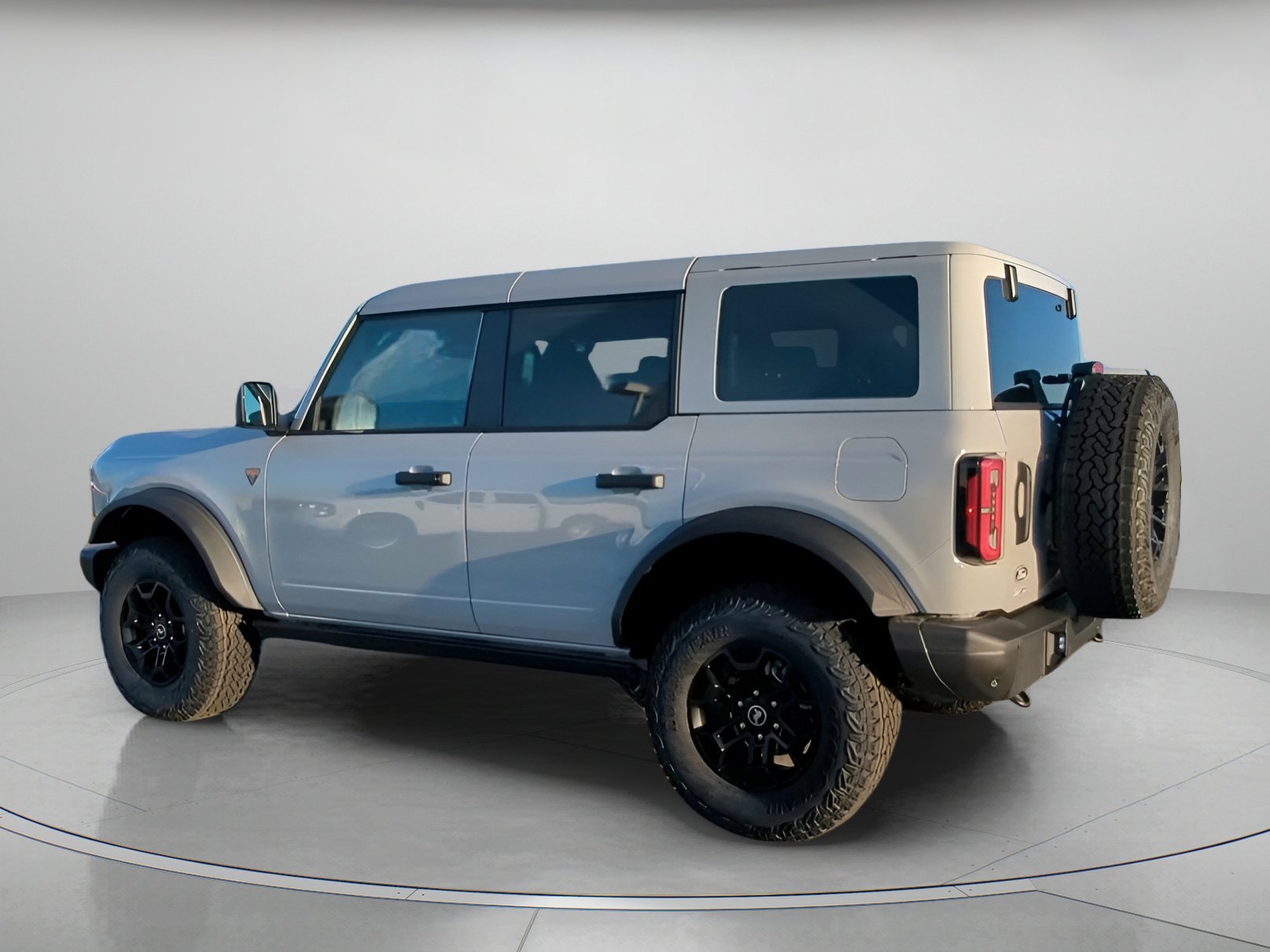 New 2026 Avalanche Gray Ford Badlands® image 16