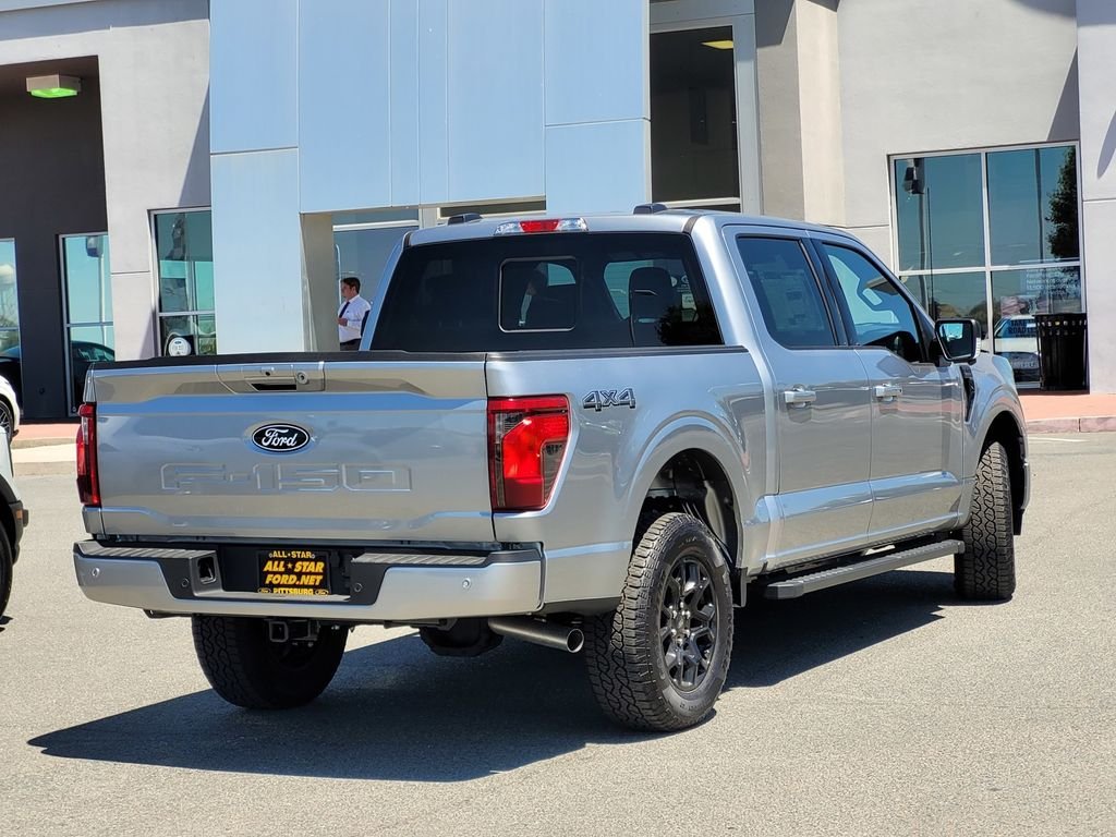 New 2026 Silver Ford XLT image 3