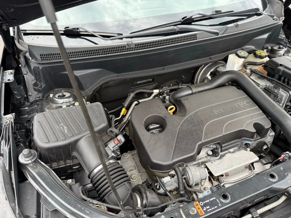 Used 2018 Gray Chevrolet LT image 54