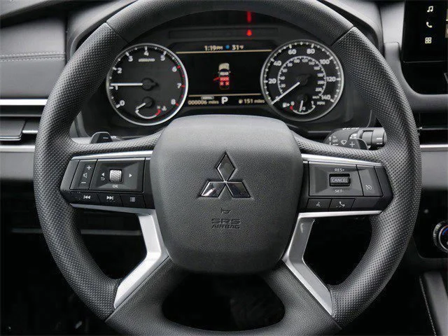 New 2026 Black Diamond Mitsubishi ES 1.5T 2WD image 8