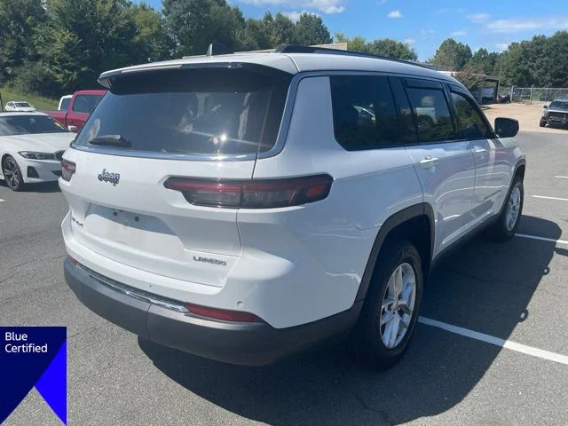 Used 2022 White Jeep Laredo image 5