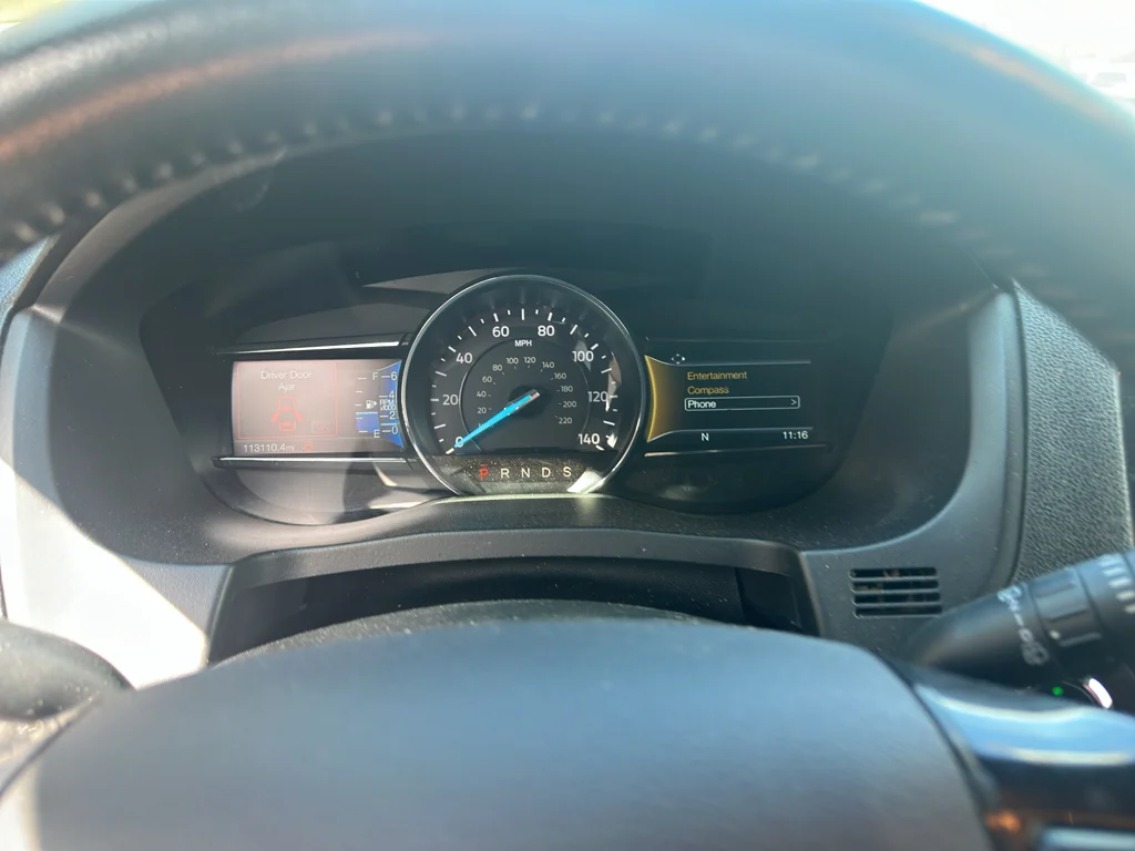 Used 2018 White Platinum Metallic Tri-Coat Ford XLT image 19