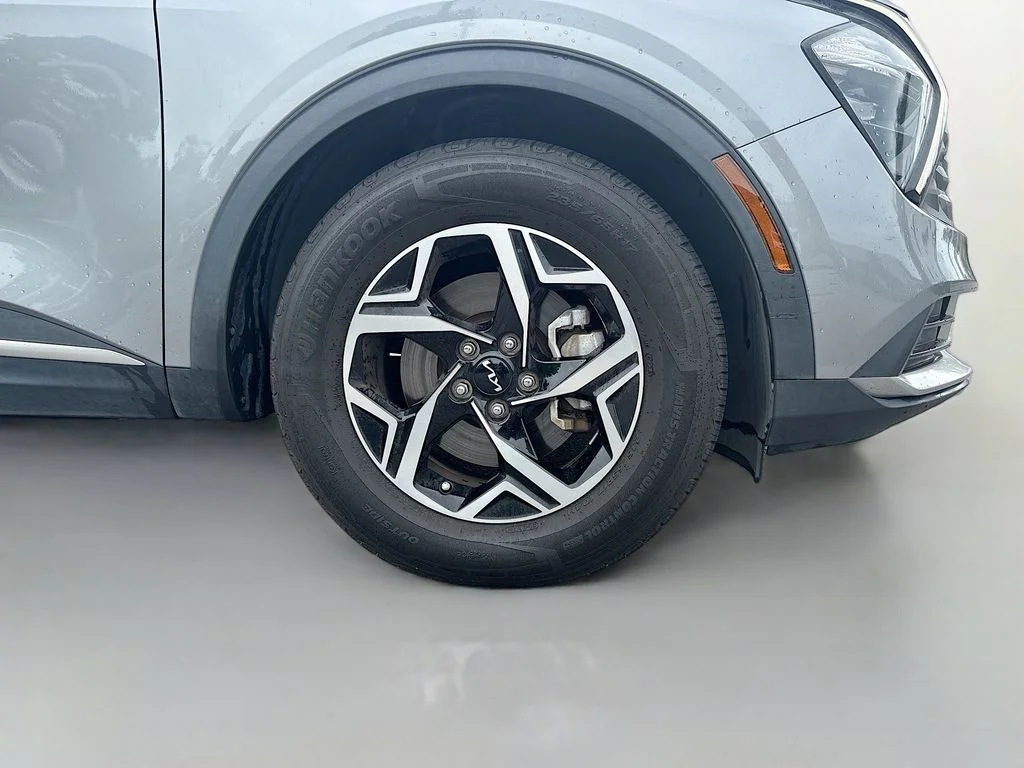 Used 2023 Steel Gray Kia LX image 11