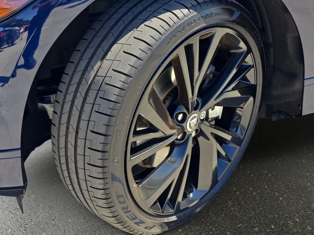 Certified Used 2024 Blue Jaguar HSE image 33