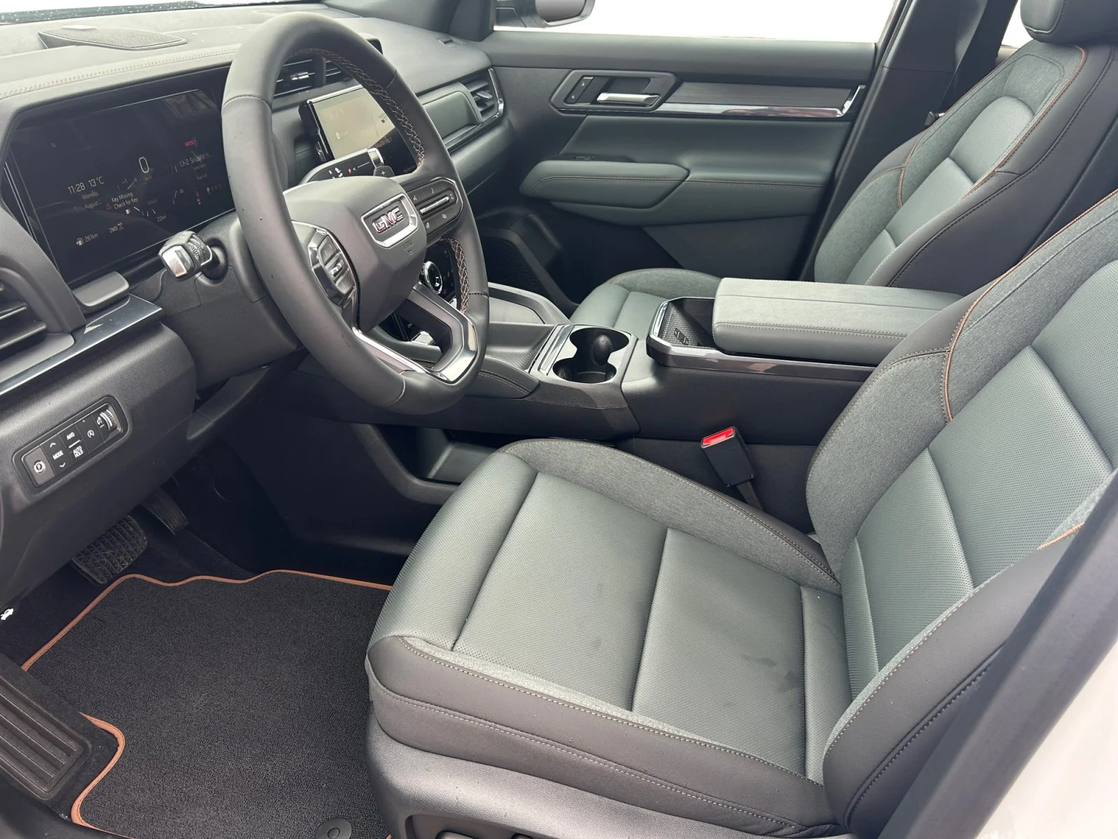 New 2027 Summit White GMC AWD AT4 image 14