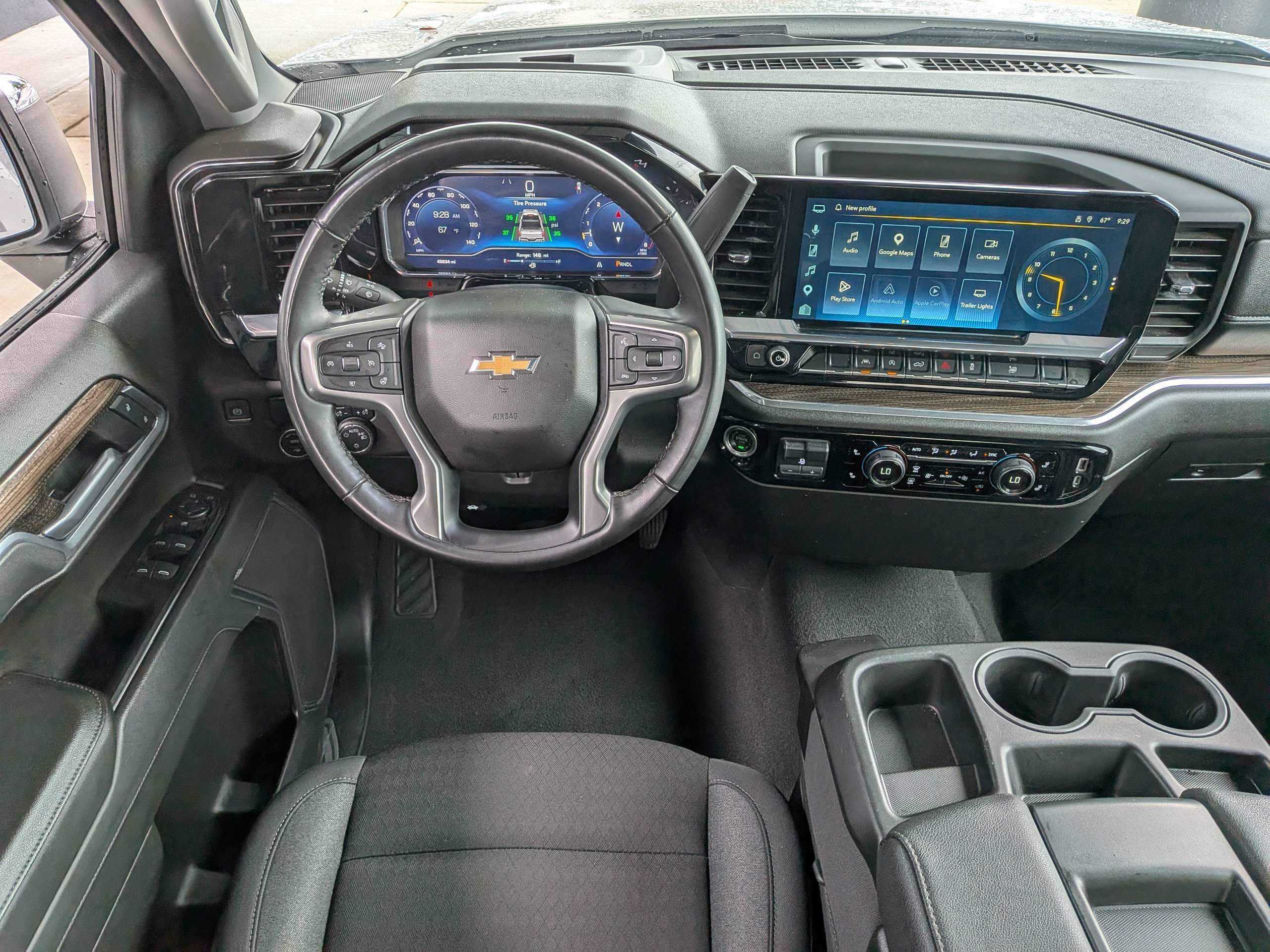 Used 2025 White Chevrolet LT image 11