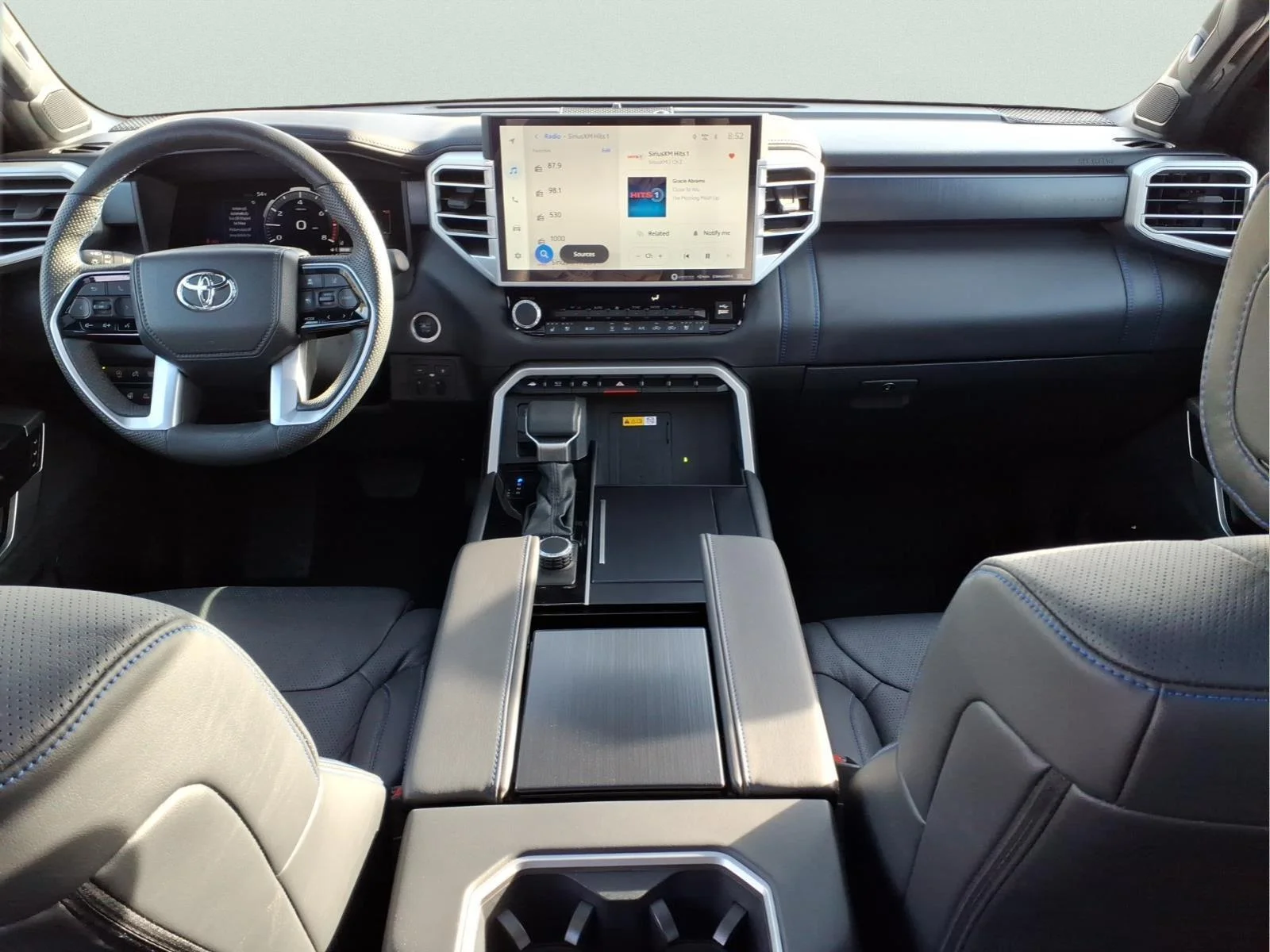 2024 Toyota Tundra Platinum - Photo 12