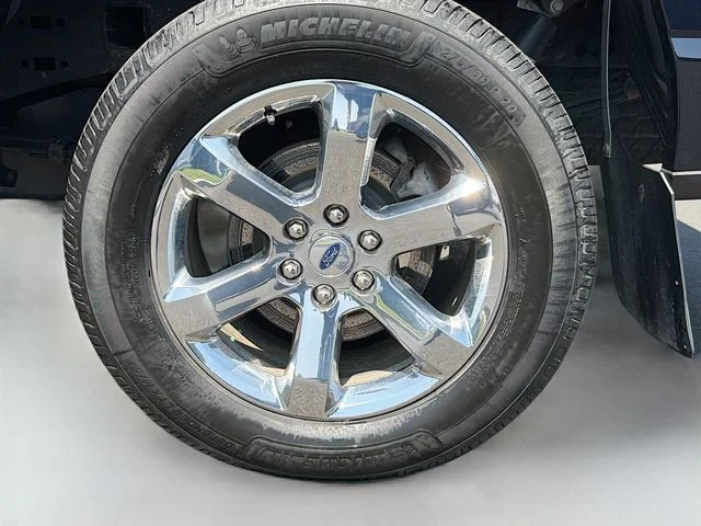 Used 2023 Blue Ford XLT image 29
