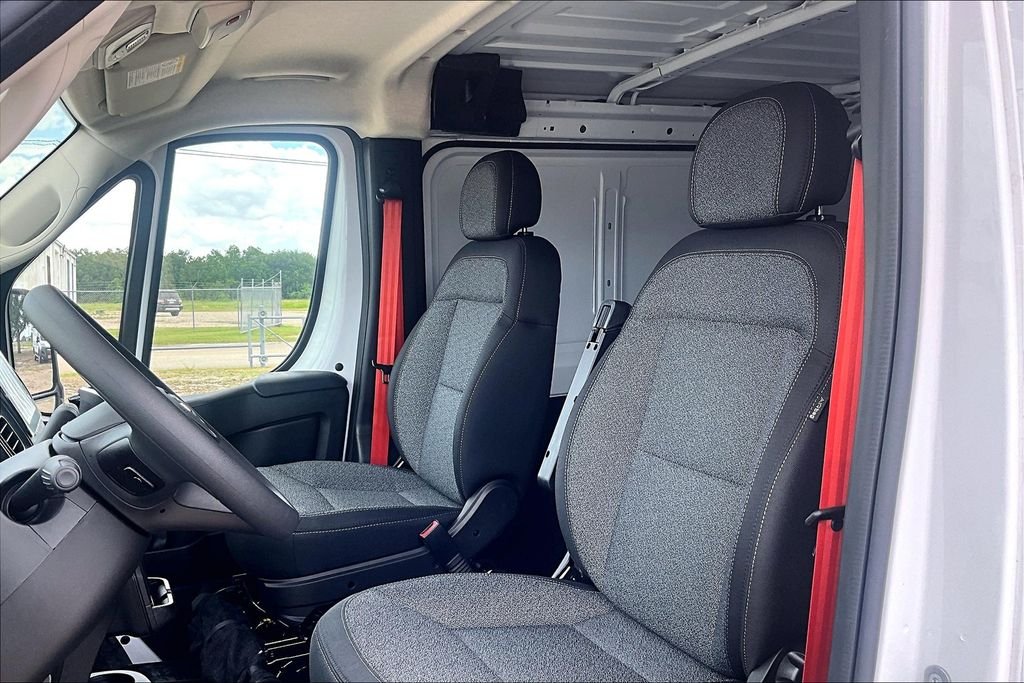 New 2024 Ram ProMaster 2500 Base 3D Cargo Van